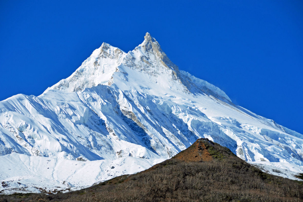 Der Manaslu (8163 m) vom Weg zum Birendra-See auf 3600 m Höhe bei Samagaon