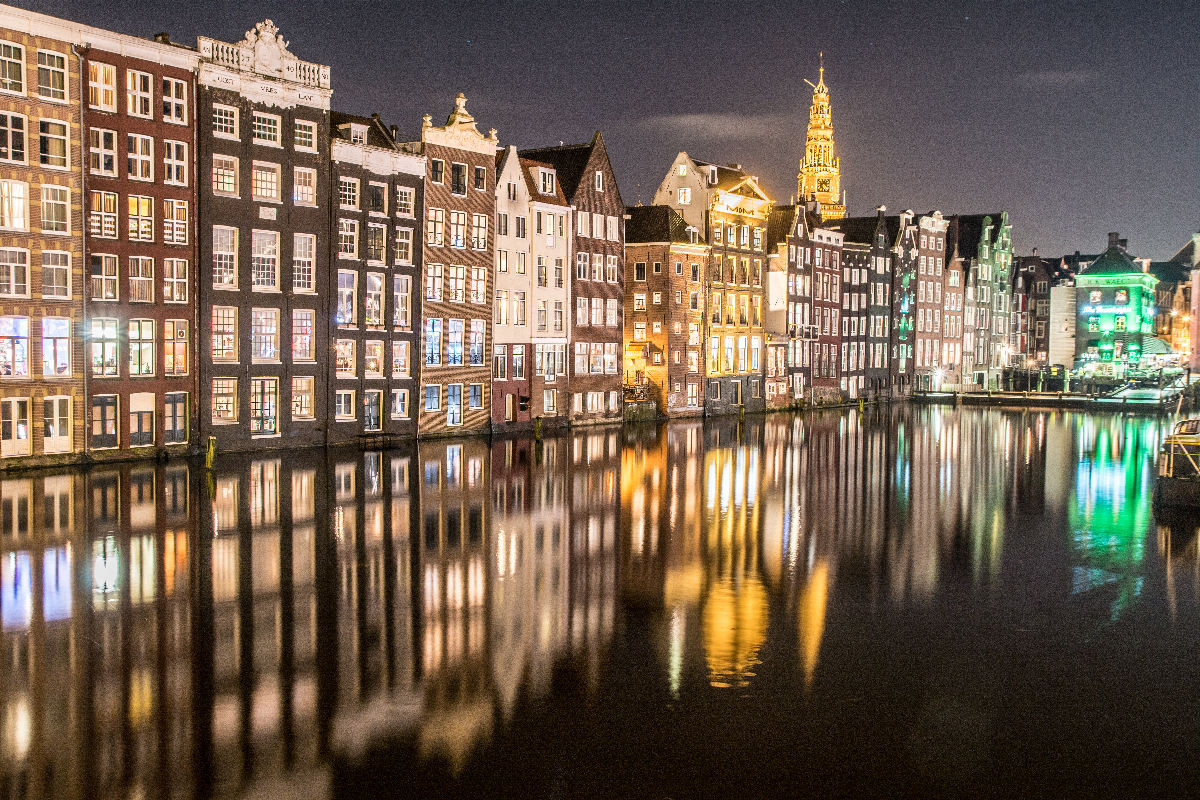 Damrak (Amsterdam)