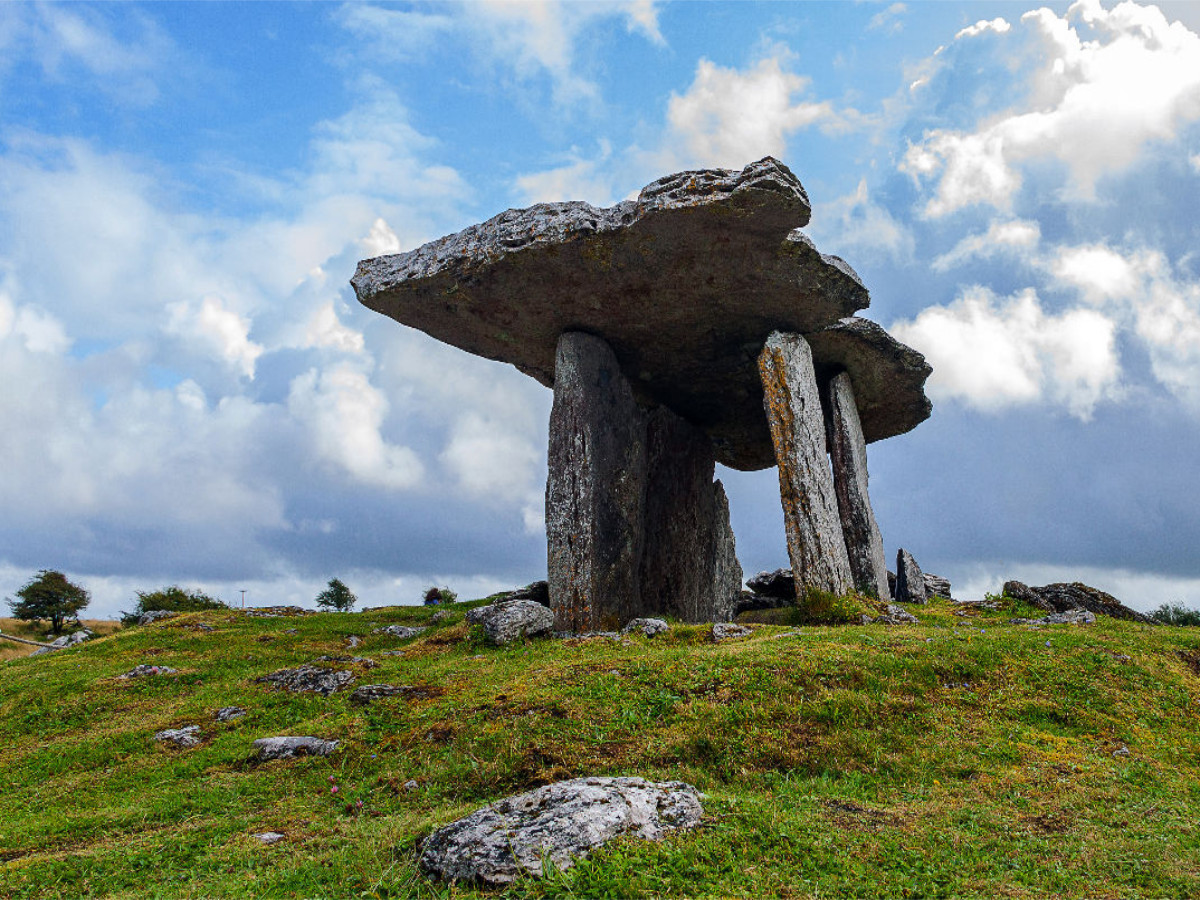 Ein Motiv aus dem Kalender Magische Orte - Steinkreise, Dolmen, Megalithen