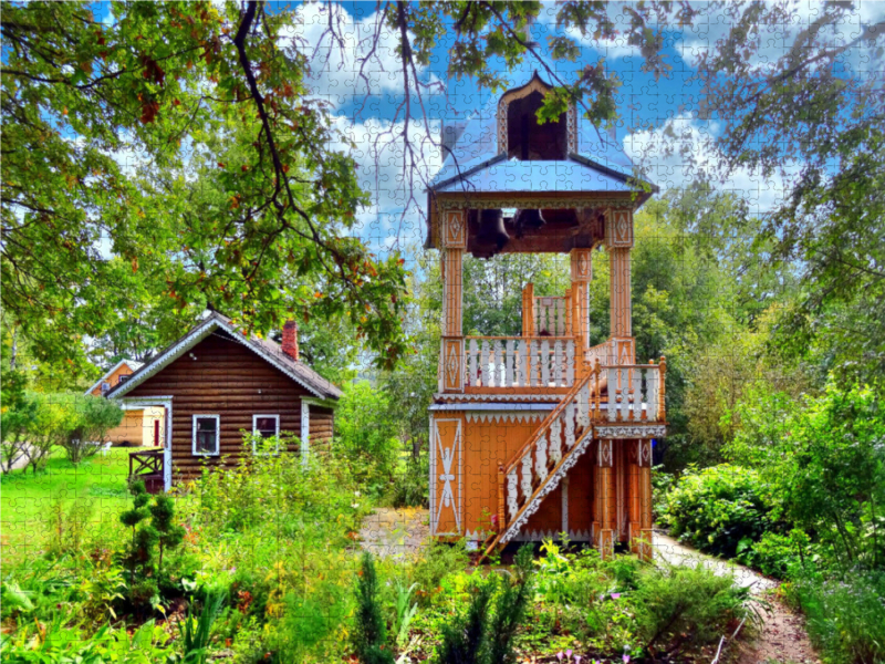 Kapelle im Park des russischen Landgutes Muranowo