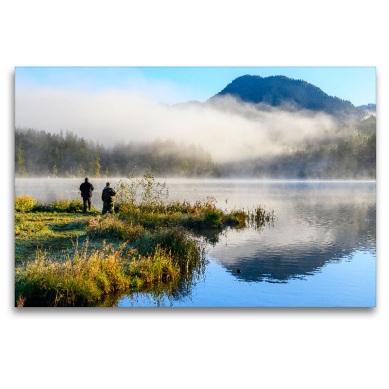 Angler am mystischen Hintersee