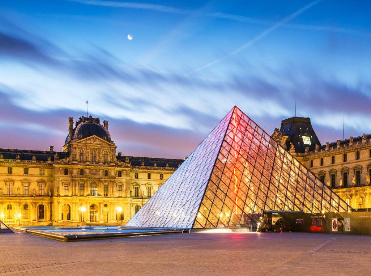 Die Louvre-Pyramide