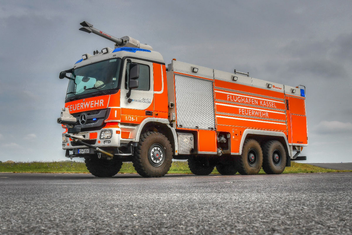 Rosenbauer FLF 9700 / 250 MB Actros 3360 - Airport Kassel