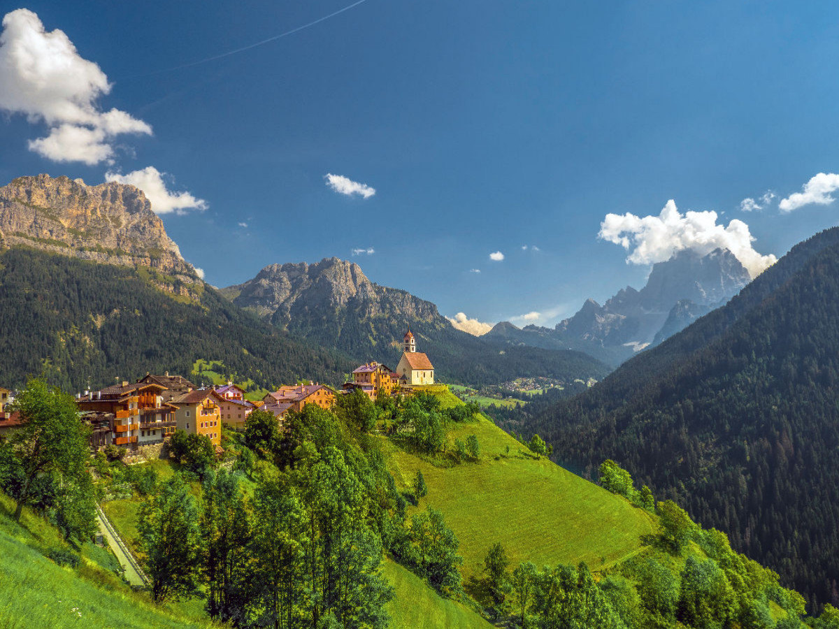 Kirche Santa Lucia, Dolomiten, Provinz Belluno