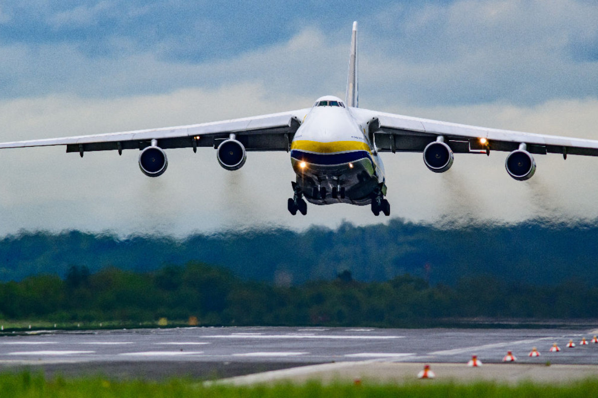 ANTONOV 124-100-150, © Wolfgang Simlinger