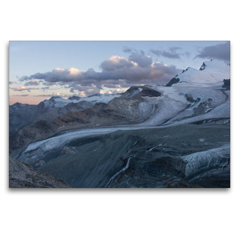 Walliser Alpen - Blick von der Britanniahütte zum Strahlhorn