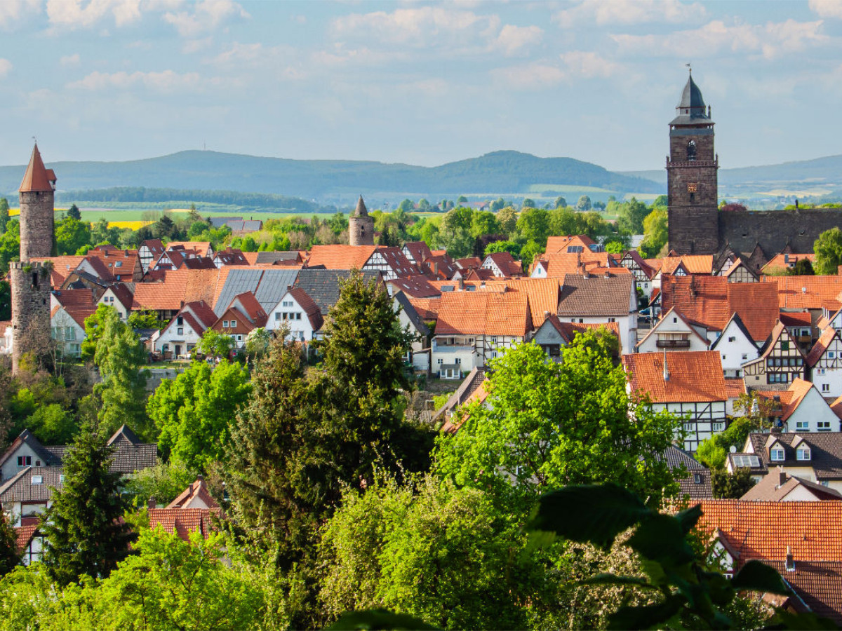 Grebenstein vom Burgberg aus gesehen