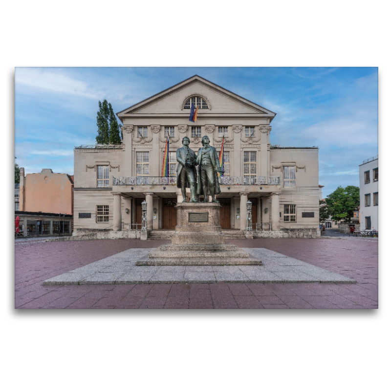 Goethe und Schiller Denkmal vor den Nationaltheater Weimar.