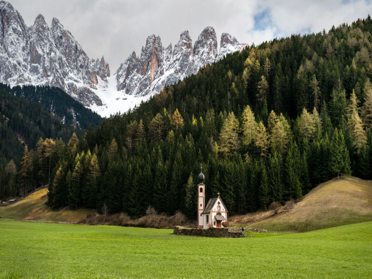 San Giovanni in Ranui Kirche, Dolomiten