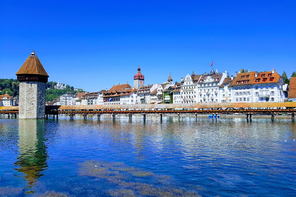 LUZERN, DIE STADT IM ZENTRUM DER SCHWEIZ