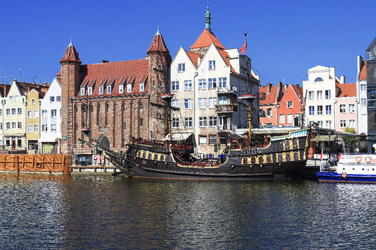 Danzig (Gdansk), Kogge am Mottlau-Ufer