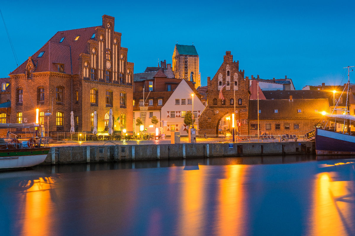 Blaue Stunde in Wismar