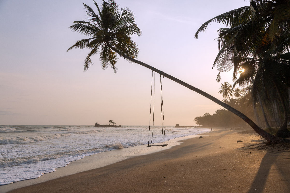 Abendstimmung am Palmenstrand