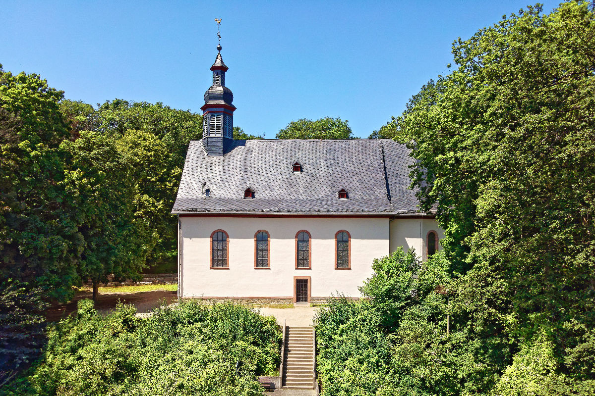 Erbaut aus Dankbarkeit über die Rettung vor der Pest: Bergkapelle in Hofheim von 1773