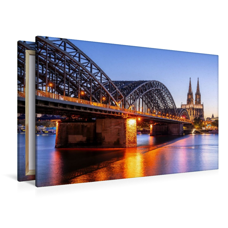 Hohenzollernbrücke zur blauen Stunde