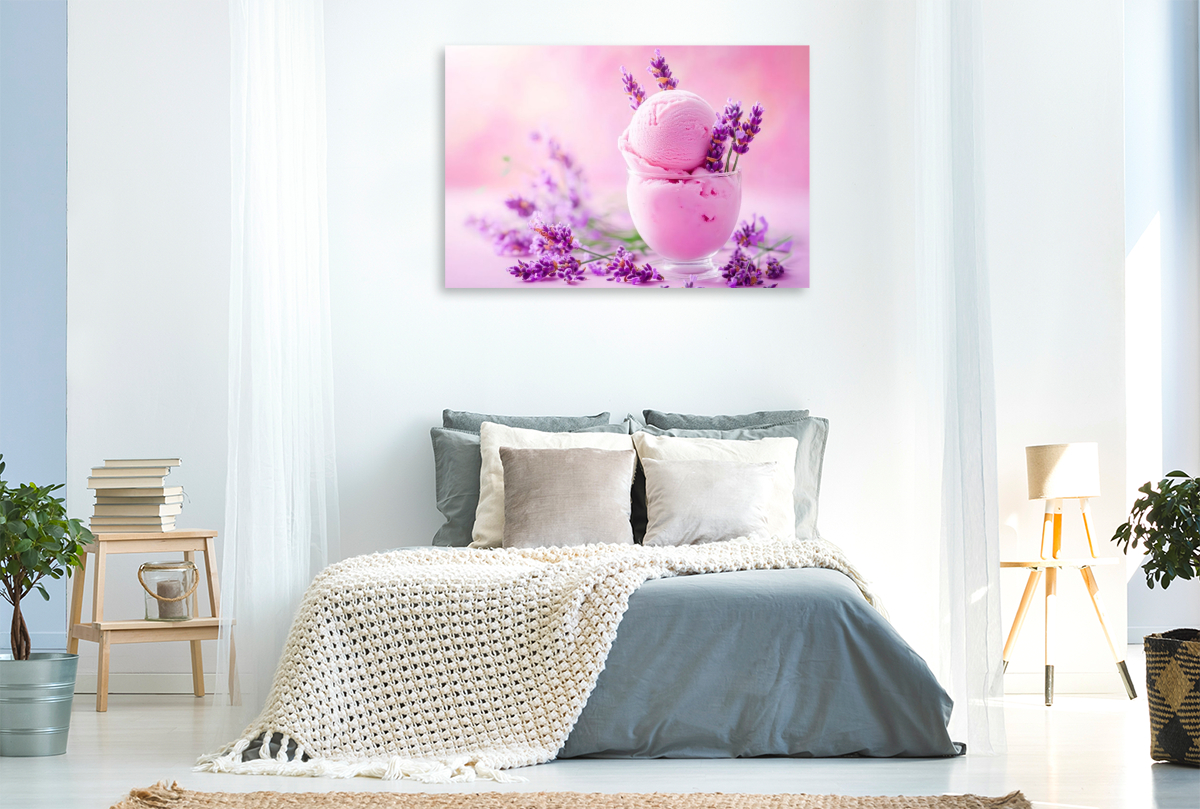Lavendeleis mit Blüten auf Rosa Hintergrund