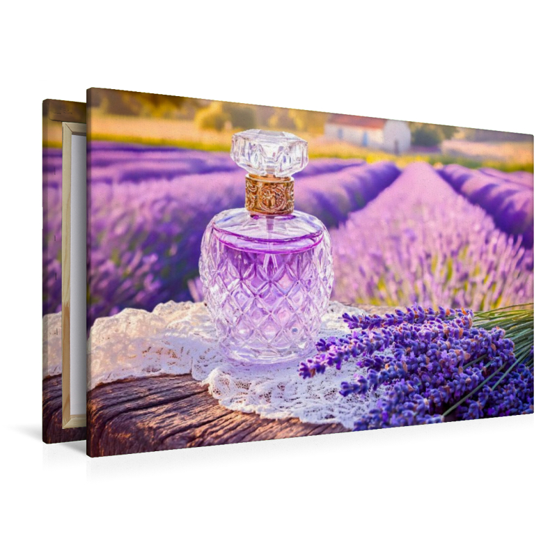 Lavendelparfum vor Blütenfeld im Sonnenlicht