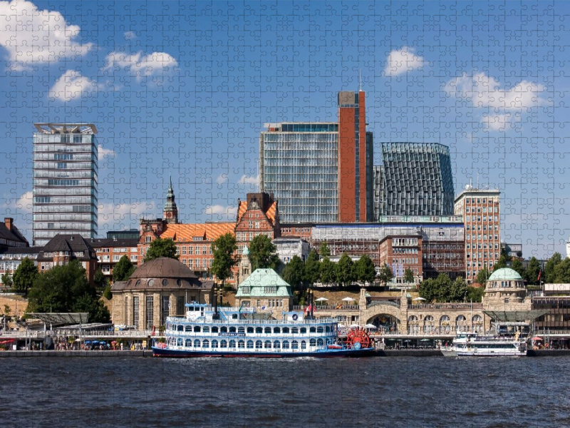 Ein Motiv aus dem Kalender Die Weltstadt im Norden von Deutschland