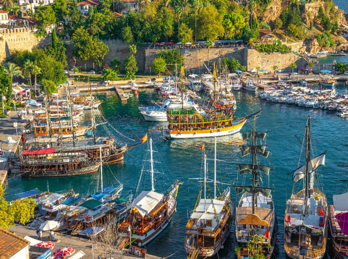 Türkey, Antalya: Altes Marine Kaleici in der Innenstadt