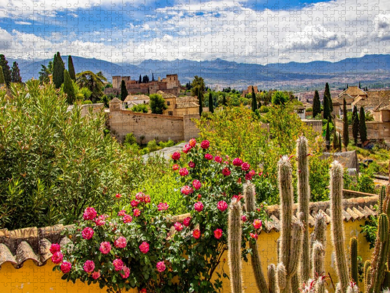Der Blick auf die Stadtburg Alhambra
