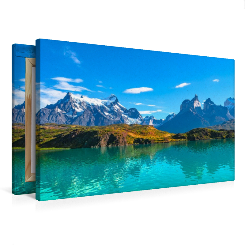 Torres Paine Massiv und Pehoe Lagune