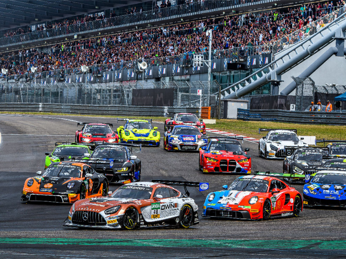 Starterfeld beim ADAC GT Masters