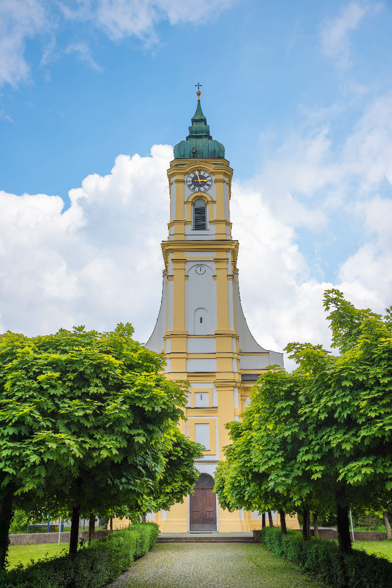 St. Michaels-Kirche in Altperlach