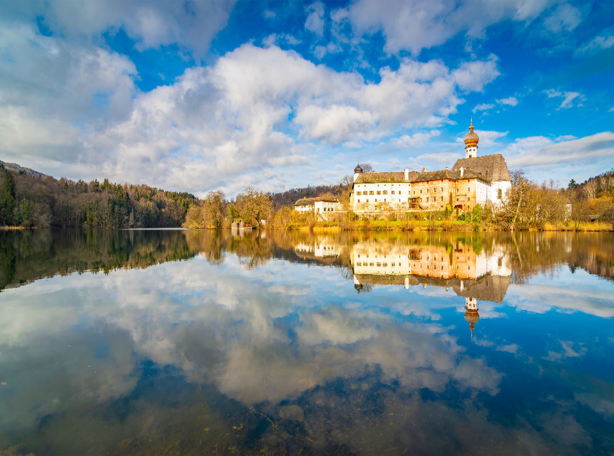 Kloster im Spiegel