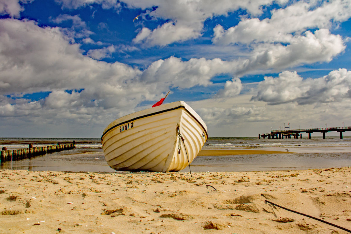 Fischerboot am Strand