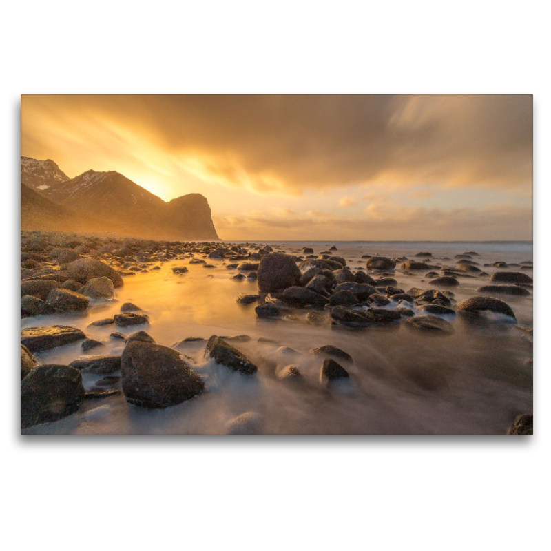 Sonnenuntergang am Unstad Strand auf den Lofoten