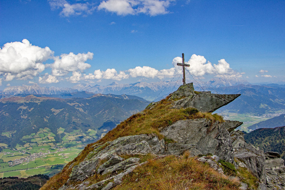 Die Hohe Arche - der Hausberg von Niedensill