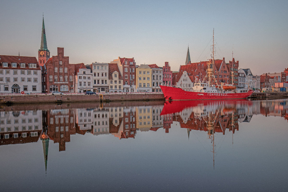 Feuerschiff Fehmarnbelt an der Untertrave in Lübeck