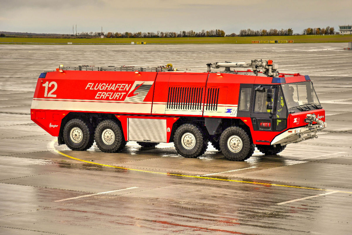 FLF 60/110-11+1000P / Ziegler Z8 / Flughafen Erfurt-Weimar