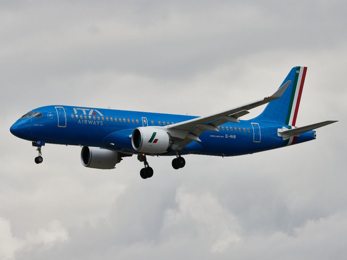 EI-HHR - ITA Airways - Airbus A220-300 - Frankfurt Airport