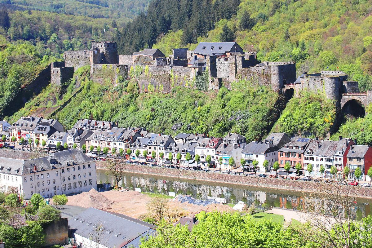 Bouillon, belgische Stadt an der Semois