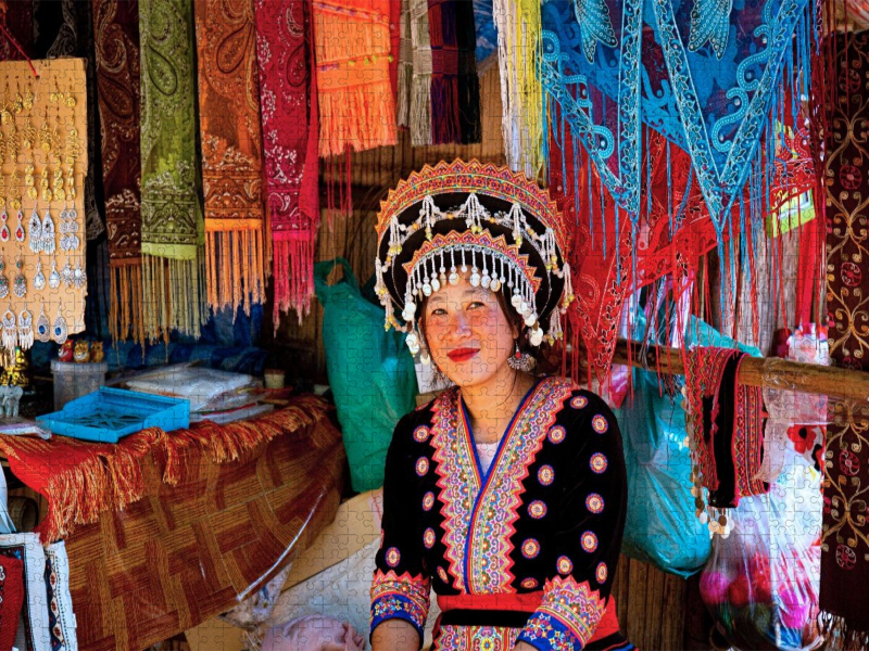 Flower Hmong Frau
