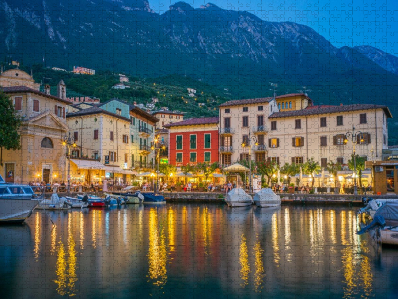 Malcesine bei Nacht
