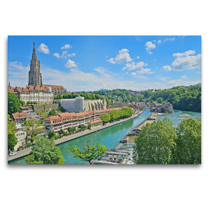 Blick auf den Dom und die Aare in Bern