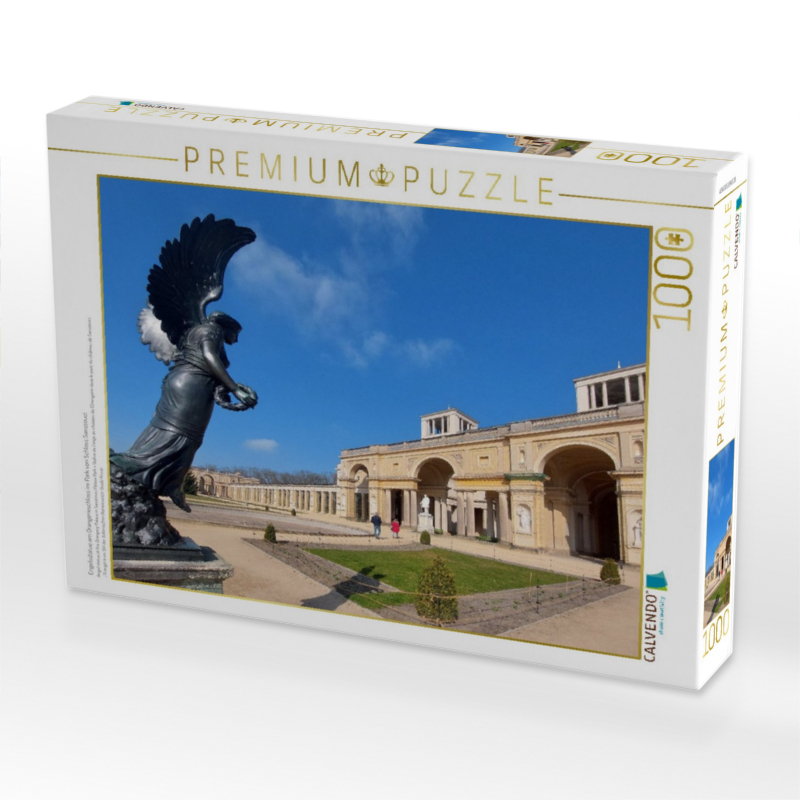 Engelsstatue am Orangerieschloss im Park von Schloss Sanssouci