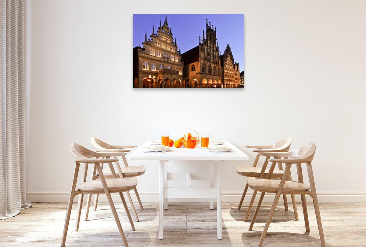 Das Rathaus in Münster zur blauen Stunde