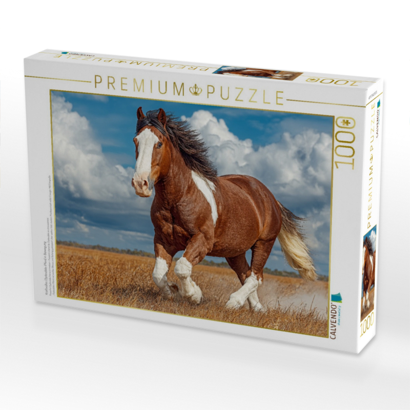 Kraftvolles Clydesdale-Pferd in Bewegung