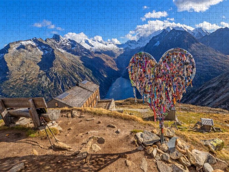 Ein Herz auf der Olpererhütte