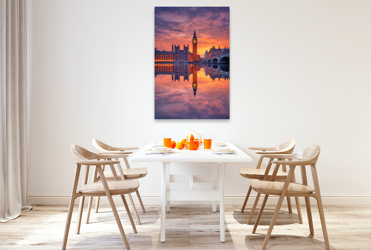 London, klassische Skyline im Spiel der Wolken