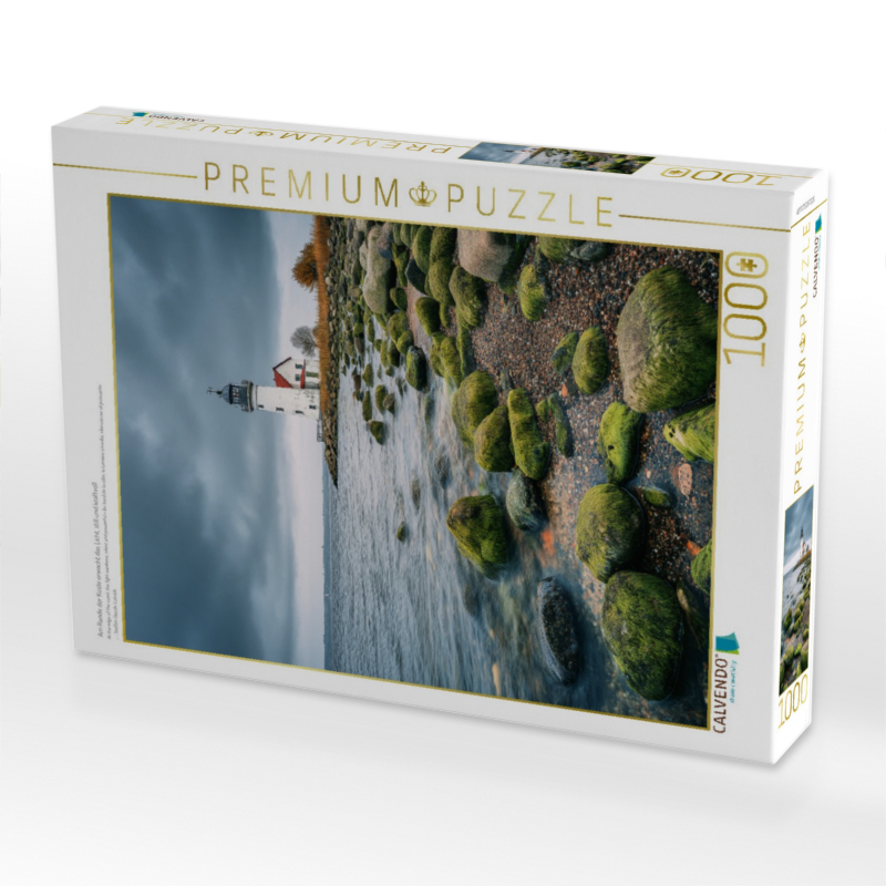 Am Rande der Küste erwacht das Licht, still und kraftvoll