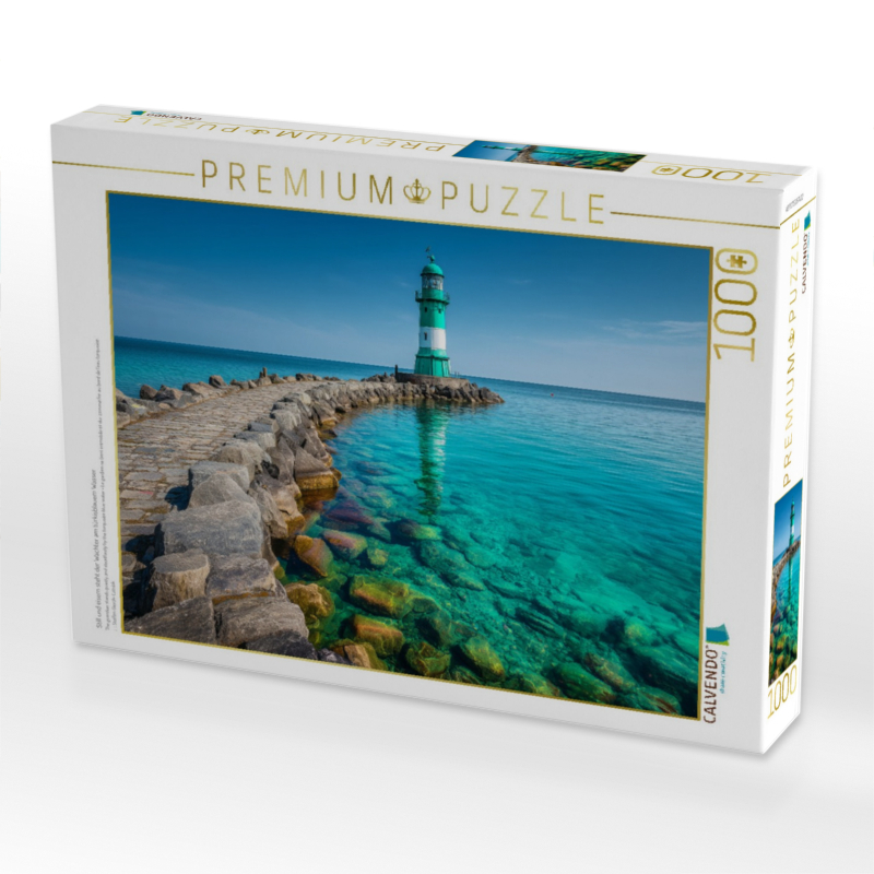 Still und eisern steht der Wächter am türkisblauem Wasser