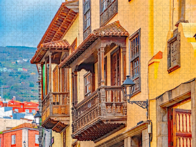 Mit Balkonen geschmückte Häuser, La Orotava, Teneriffa