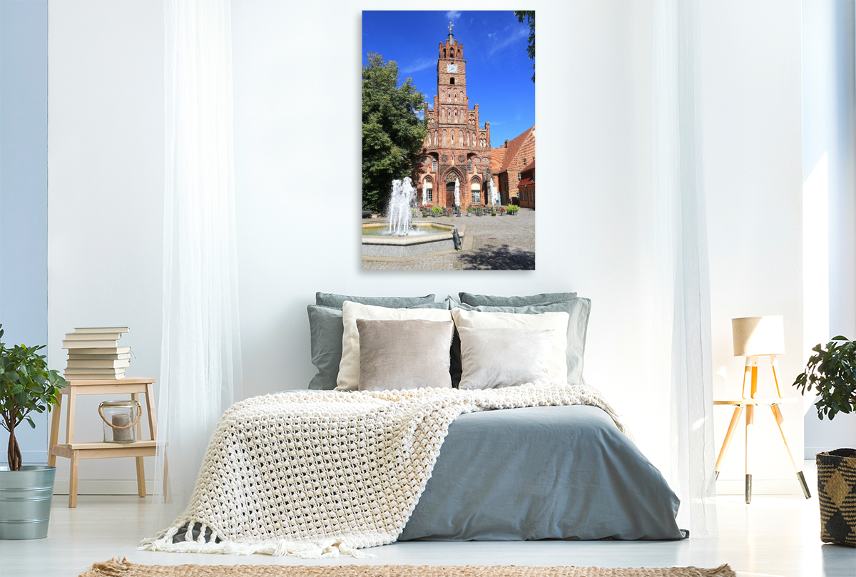 Brandenburg an der Havel, das Altstädtische Rathaus mit Roland