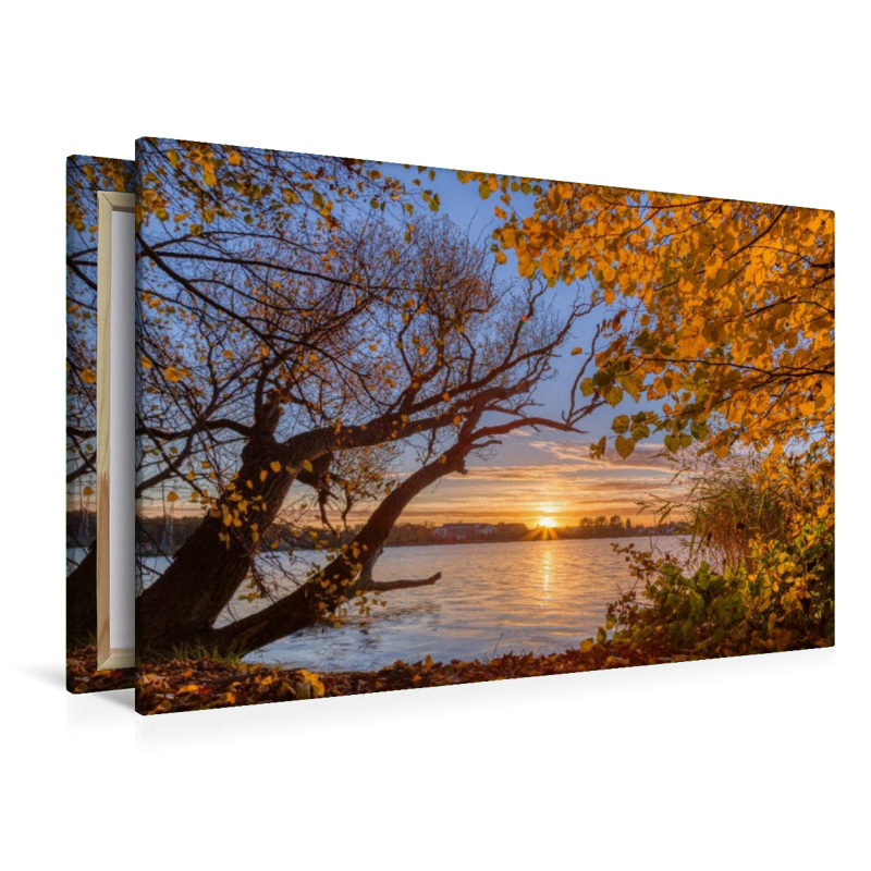 Goldener Herbstabend am Tiefwarensee