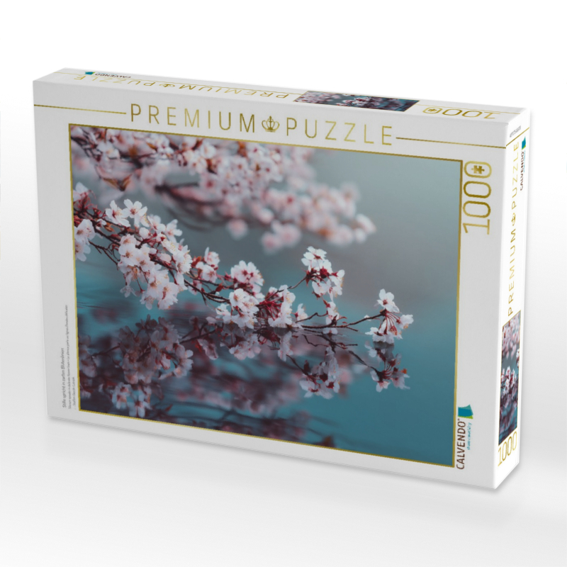 Stille spricht in zarten Blütenlinien