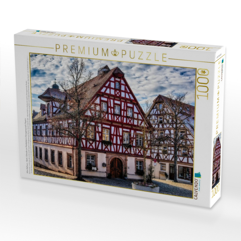 Altes Rathaus - Nord-/Ostseite am Marktplatz in Herzogenaurach, Bayern